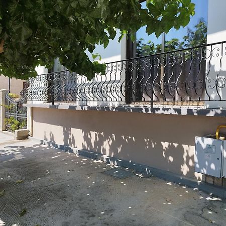 Voulas Guest House Volos Bagian luar foto