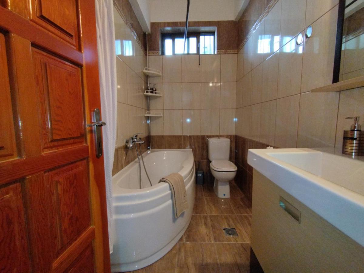 Voulas Guest House Volos Bagian luar foto